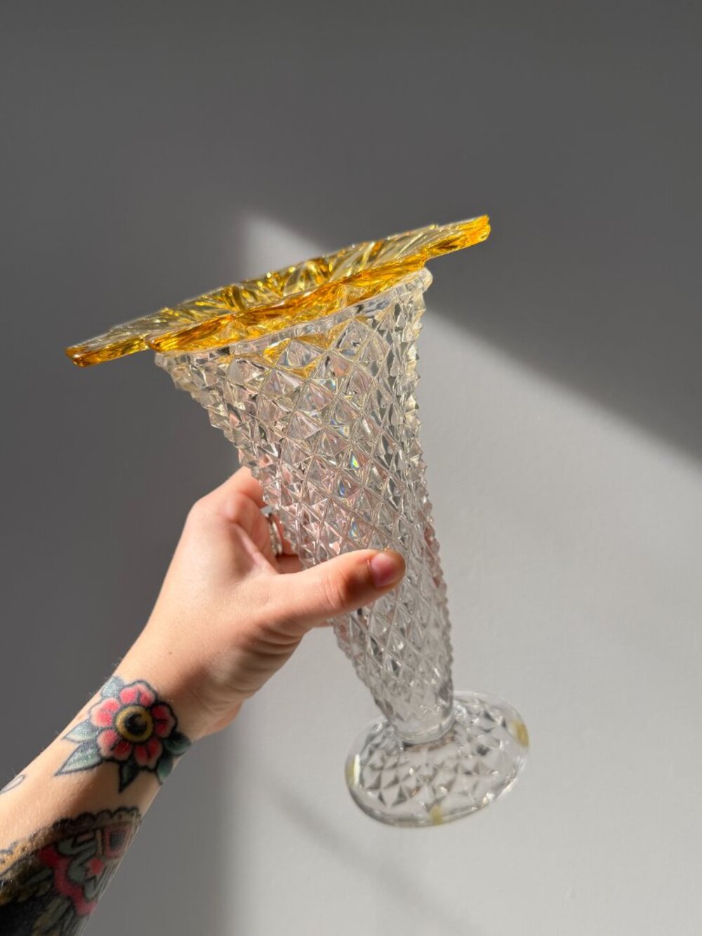 3/$30 🌟 Funky Vintage Princess House Candleholder Vase - Picture 3 of 8